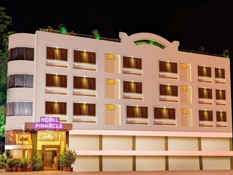 Hotel Pinnacle Ahmedabad Luaran gambar