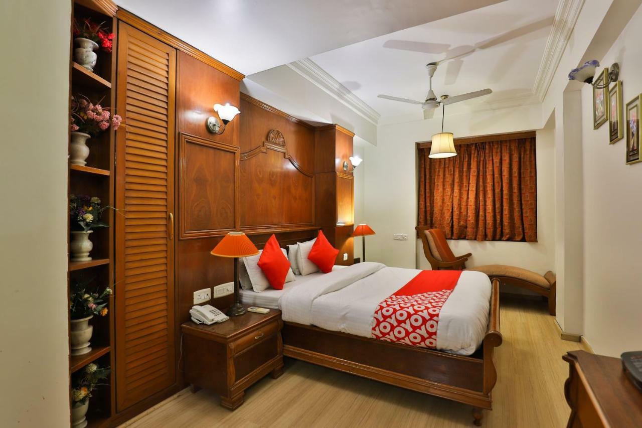 Hotel Pinnacle Ahmedabad Luaran gambar