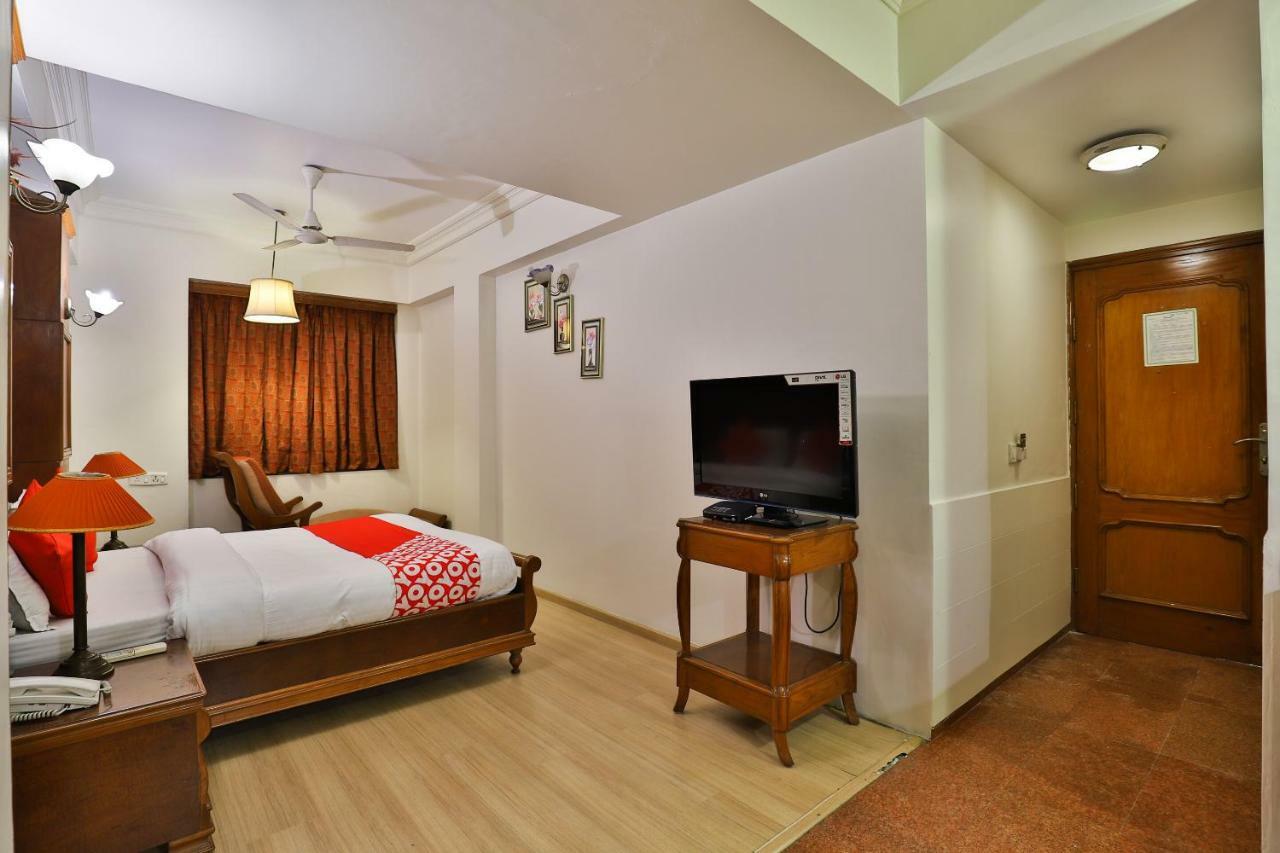 Hotel Pinnacle Ahmedabad Luaran gambar